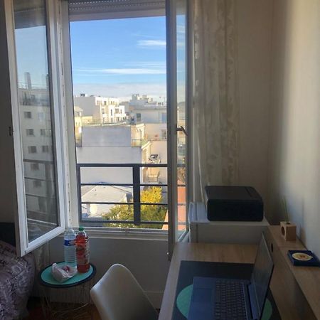 Appartement Tres Calme A 10Mn De Paris - Woman & Couples Only Курбевуа Екстер'єр фото