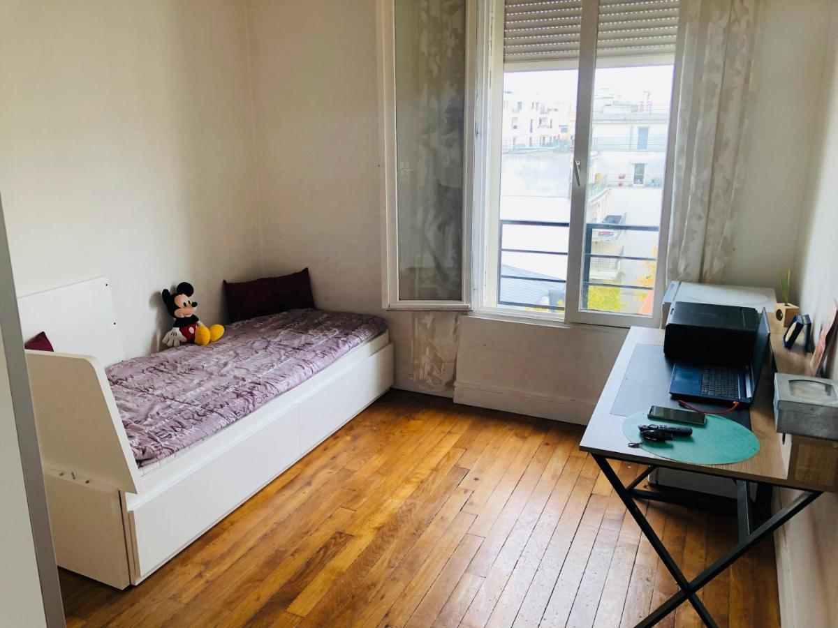 Appartement Tres Calme A 10Mn De Paris - Woman & Couples Only Курбевуа Екстер'єр фото