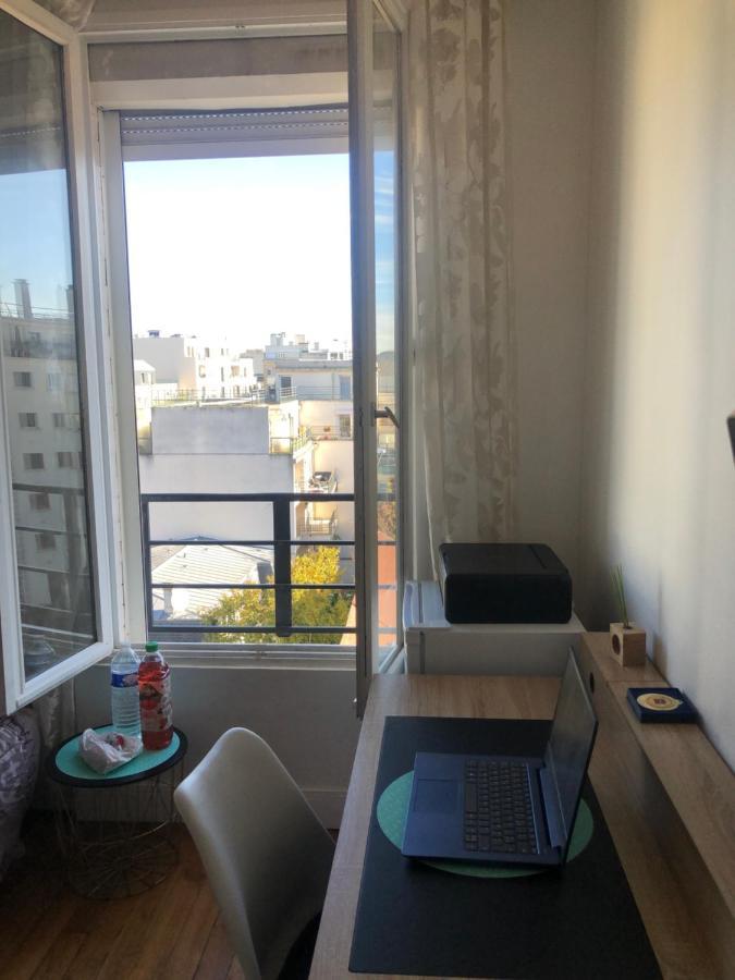 Appartement Tres Calme A 10Mn De Paris - Woman & Couples Only Курбевуа Екстер'єр фото