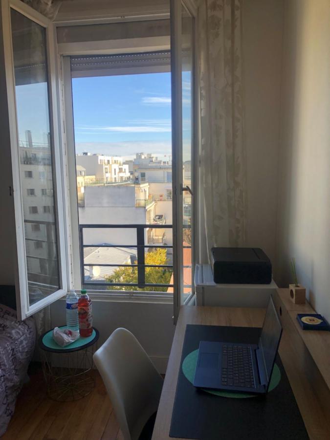 Appartement Tres Calme A 10Mn De Paris - Woman & Couples Only Курбевуа Екстер'єр фото
